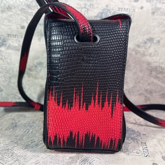 Sondra Roberts Square crossbody red and black bag - Picture 3 of 13